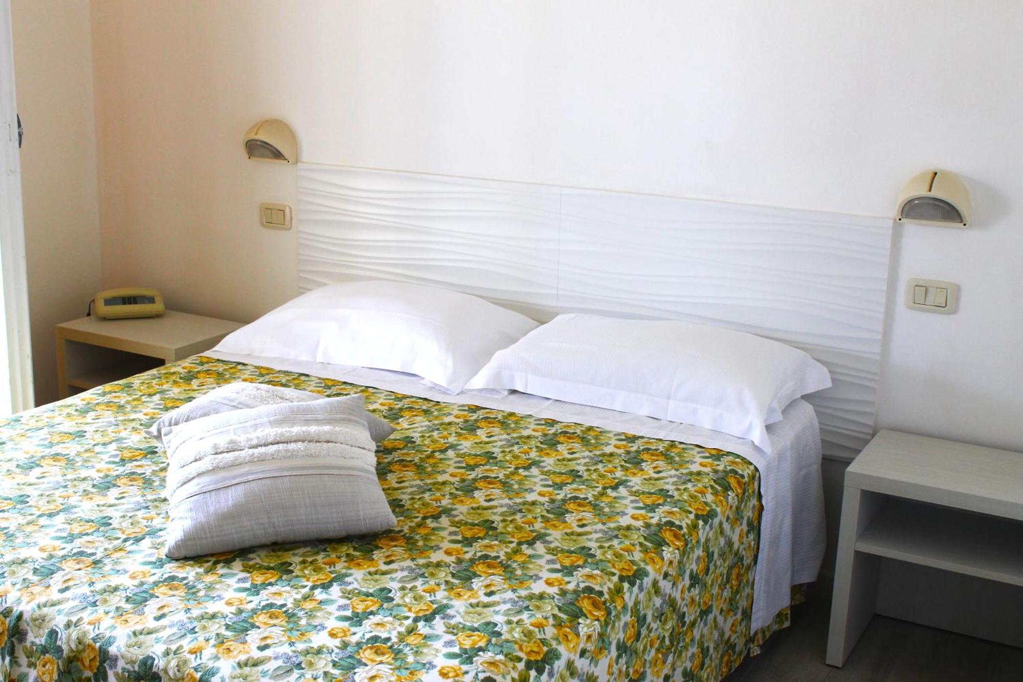 Residence Delle Nazioni ปรินชิปีนา อามาเร ภายนอก รูปภาพ