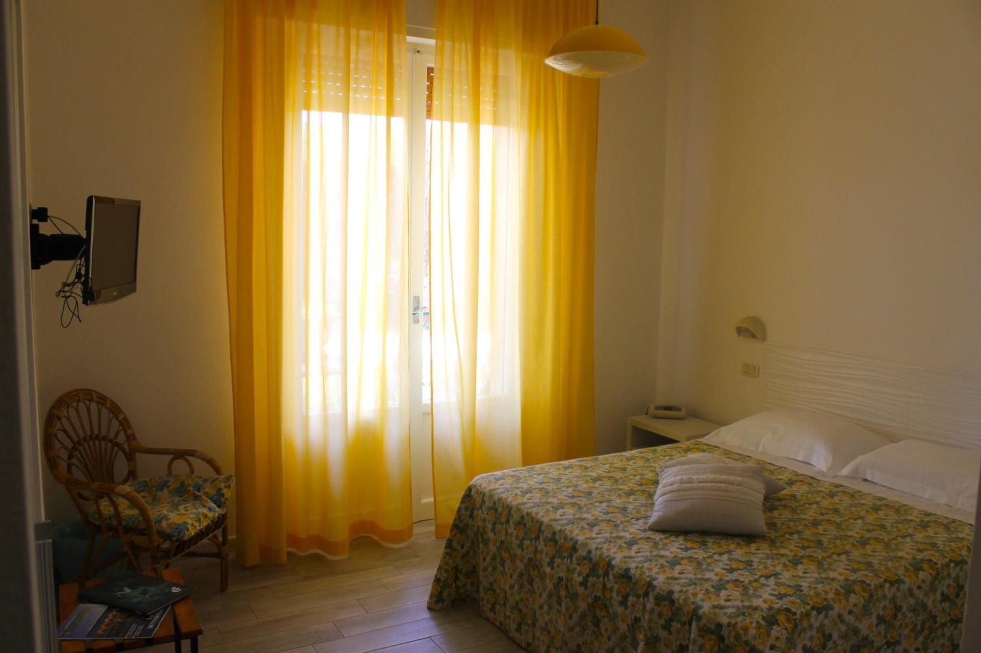 Residence Delle Nazioni ปรินชิปีนา อามาเร ภายนอก รูปภาพ